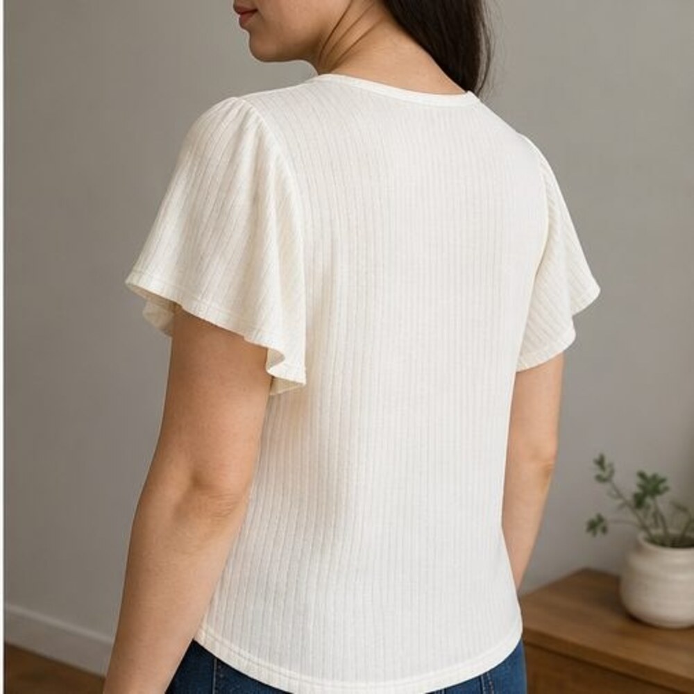 Ivory V Neck Top - Picture 3 of 6